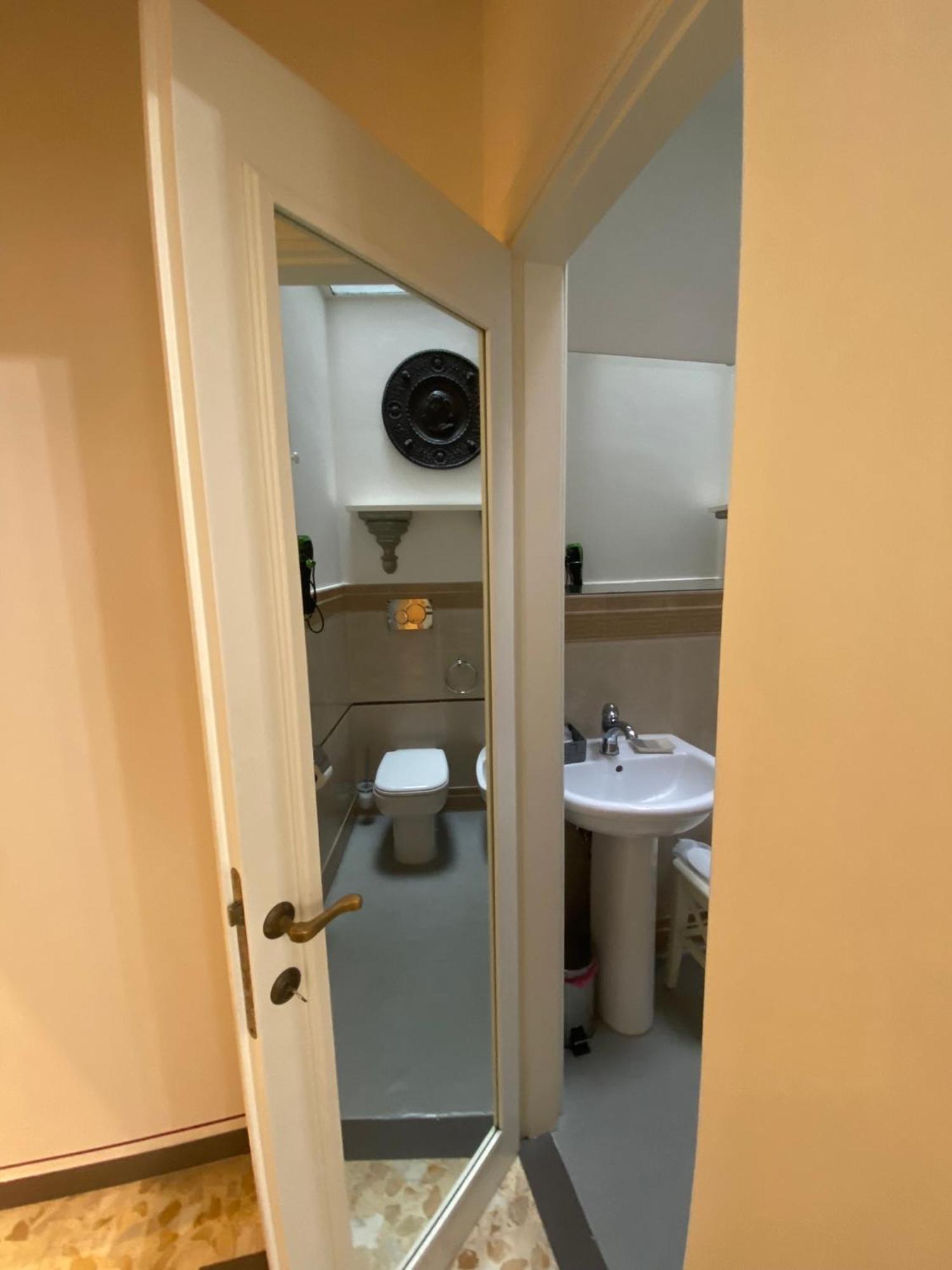 Palazzo Mari Suite & Rooms B&B Montevarchi Εξωτερικό φωτογραφία
