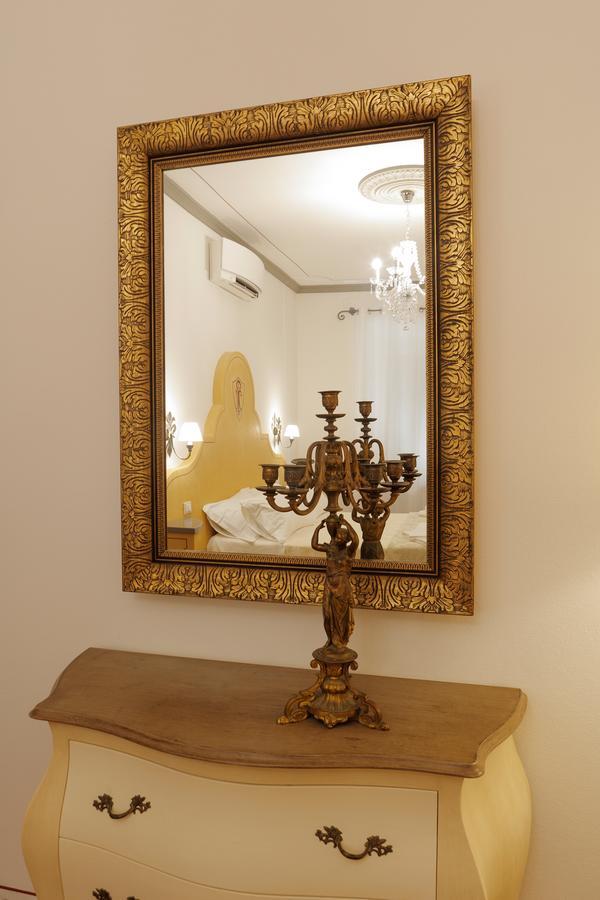 Palazzo Mari Suite & Rooms B&B Montevarchi Εξωτερικό φωτογραφία