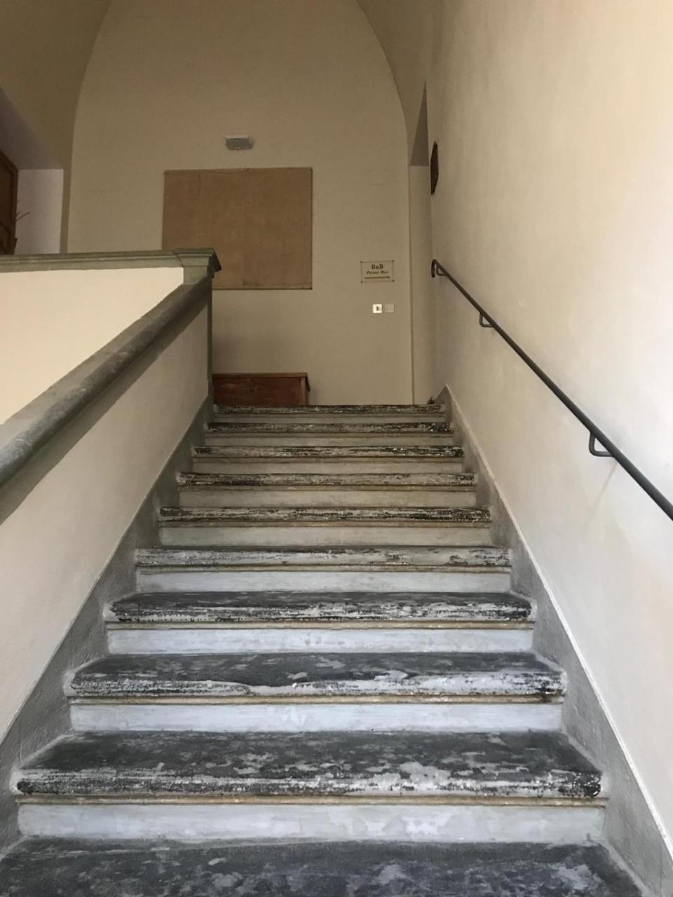 Palazzo Mari Suite & Rooms B&B Montevarchi Εξωτερικό φωτογραφία